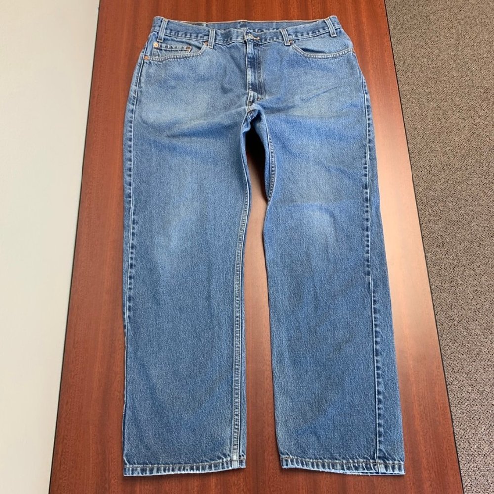 Vintage Men's 505 Levi's High Rise Mom Jeans - Picture 4 of 8